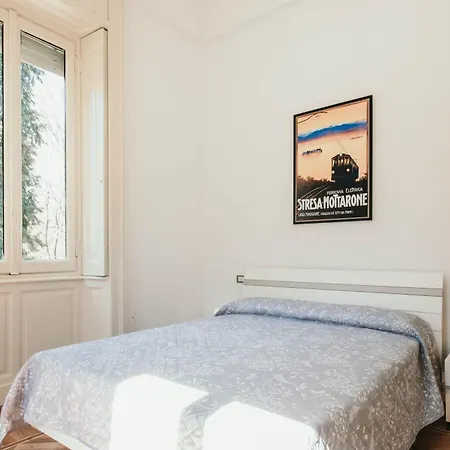 The Queen's - Candela * Стреза