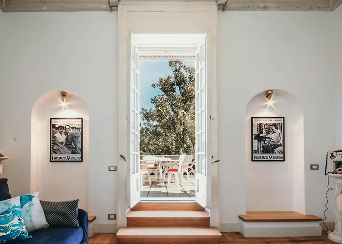 The Queen's - Candela * Stresa